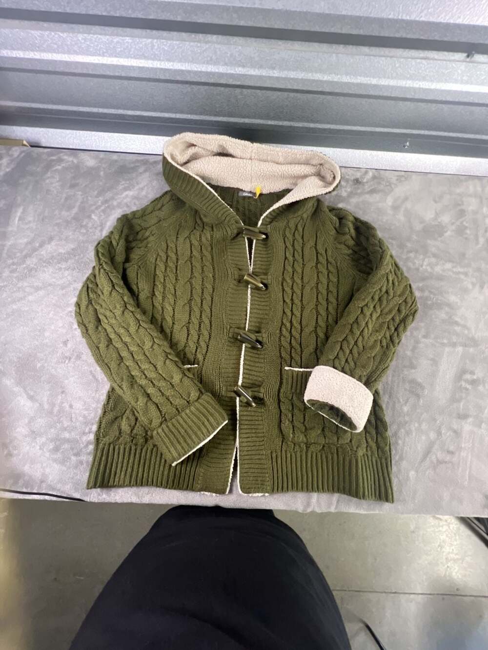 Cabela's Women's Green Cable Knit Sherpa Lined Hooded Toggle Cardigan Sweater